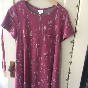 LuLaRoe Medium Carly Jacquard Woven EUC